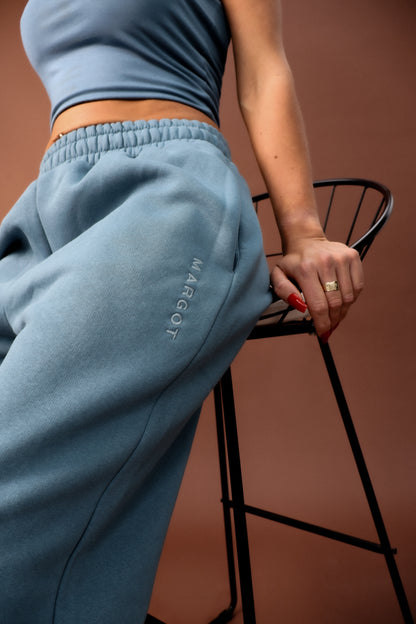 Functional Wide Leg Jogger