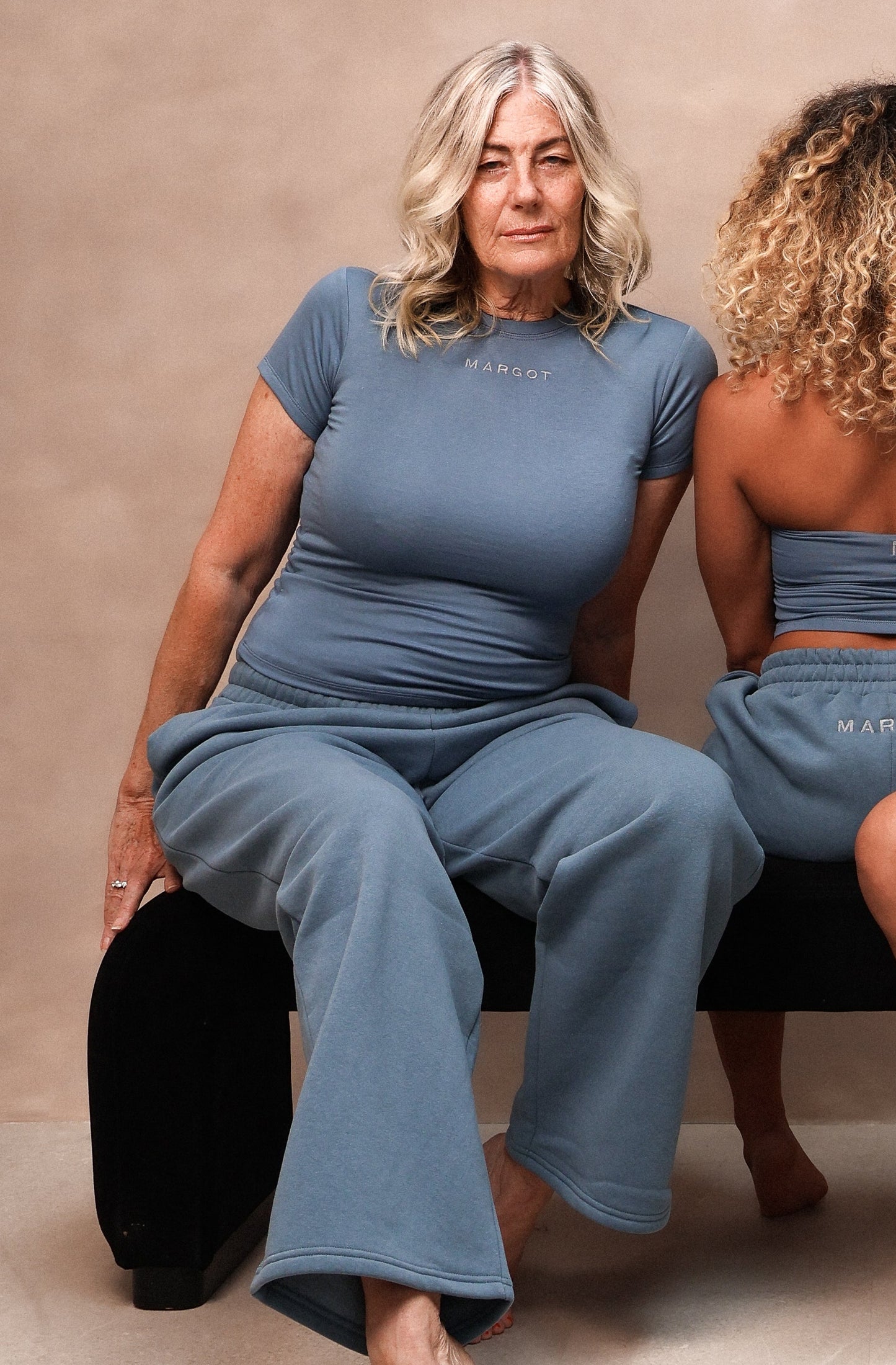 Shape T-Shirt + Short Jogger Set